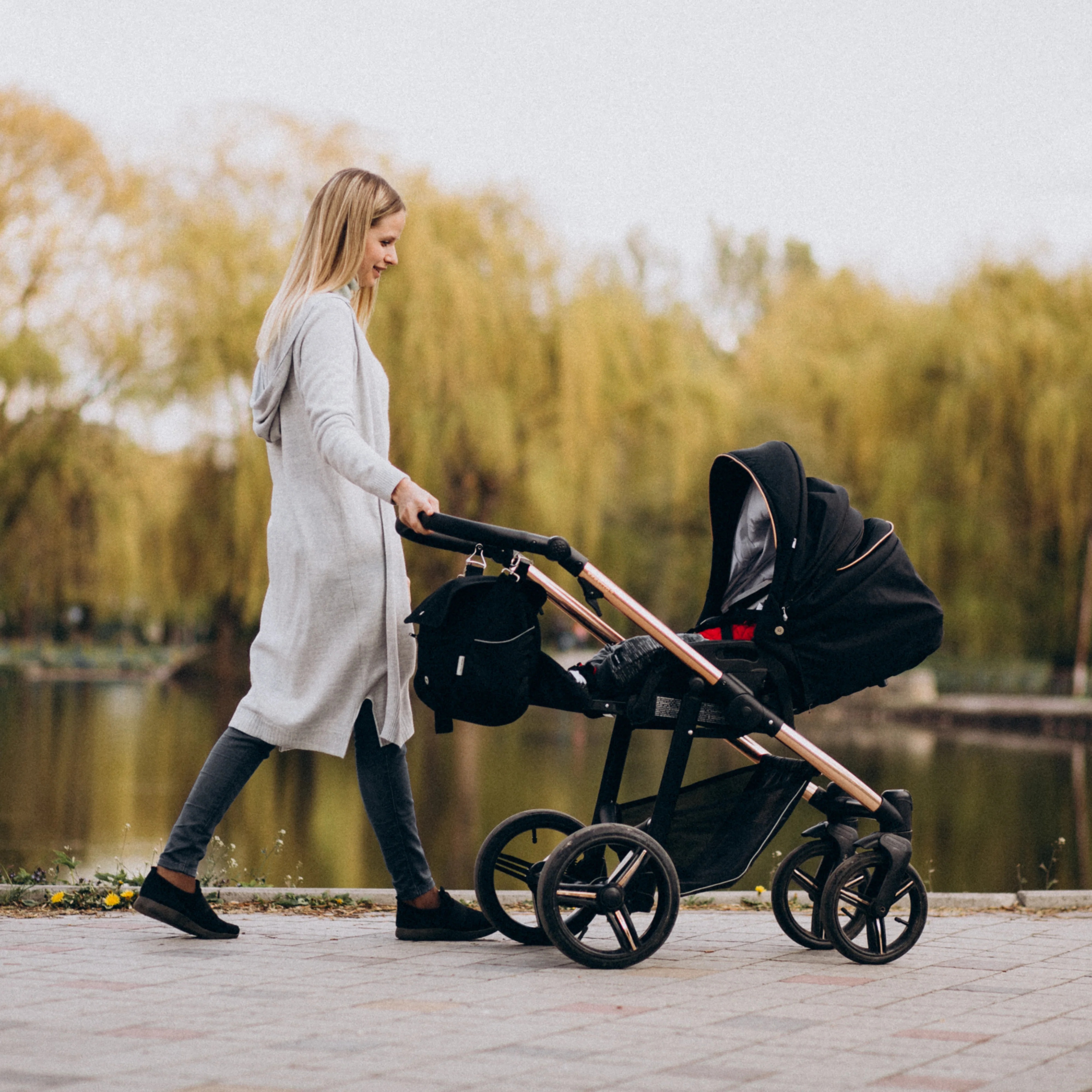 Twinky 4-in-1 Kinderwagen Luxury Set - Zwart - Image 3